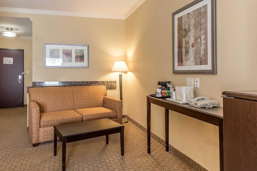 Comfort Suites Lawton Near Fort Sill Extérieur photo